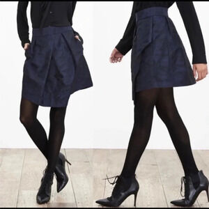 New Banana Republic Skirt Women 12 Navy Asymmetric Pleated Layer Camo Pocket